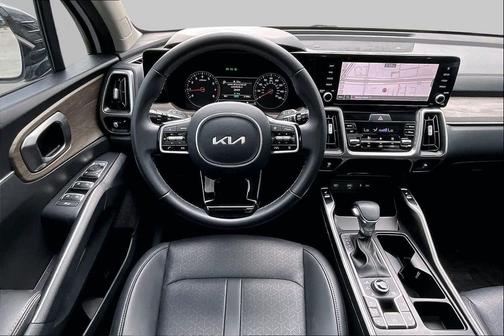 Glacial White Pearl 2023 Kia Sorento EX
