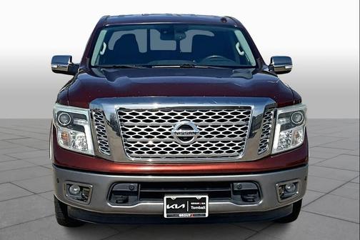 2017 Nissan Titan Platinum Reserve