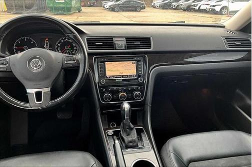 2015 Volkswagen Passat 2.0L TDI DSG SEL Premium