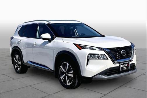 Pearl White Tricoat 2021 Nissan Rogue SL
