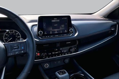Pearl White Tricoat 2021 Nissan Rogue SL