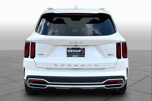 Snow White Pearl 2022 Kia Sorento Hybrid S