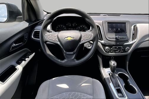 Midnight Blue Metallic 2021 Chevrolet Equinox LS