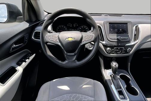 Midnight Blue Metallic 2021 Chevrolet Equinox LS
