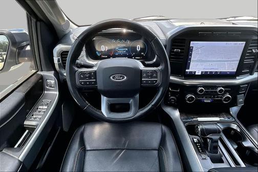 Oxford White 2023 Ford F-150 Lariat