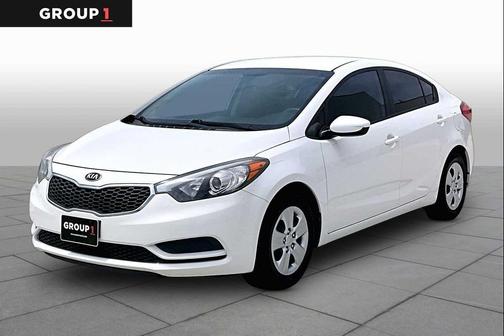 Clear White 2016 Kia Forte LX