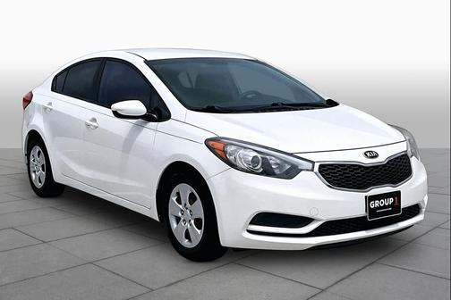 Clear White 2016 Kia Forte LX