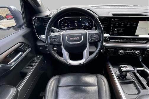 White Frost Tricoat 2022 GMC Sierra 1500 SLT