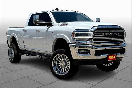 2022 RAM 2500 Laramie Crew Cab 4x4 6'4' Box