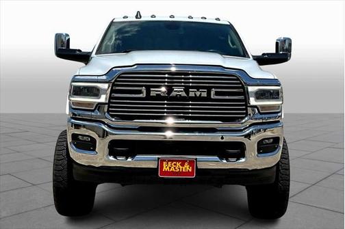 2022 RAM 2500 Laramie Crew Cab 4x4 6'4' Box