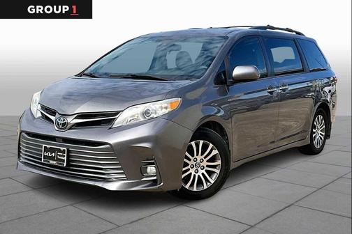 2018 Toyota Sienna XLE Premium
