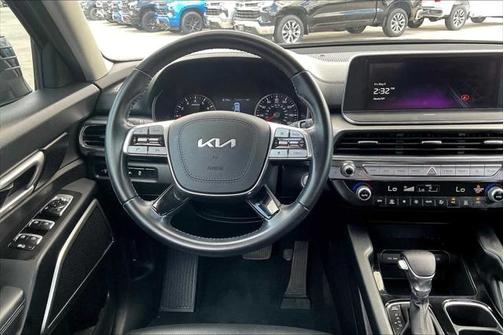 2022 Kia Telluride LX