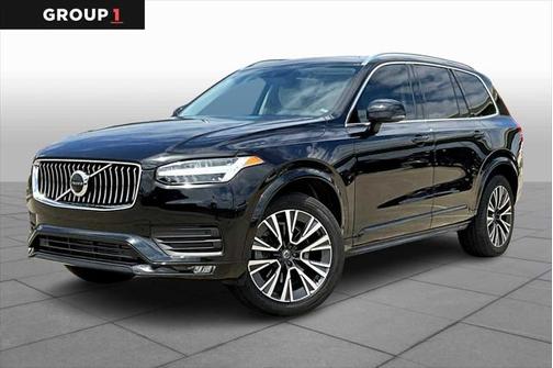 2022 Volvo XC90 T5 Momentum