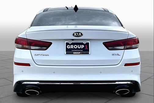 Snow White Pearl 2019 Kia Optima SX Turbo