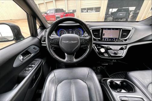 2020 Chrysler Pacifica Touring-L Plus