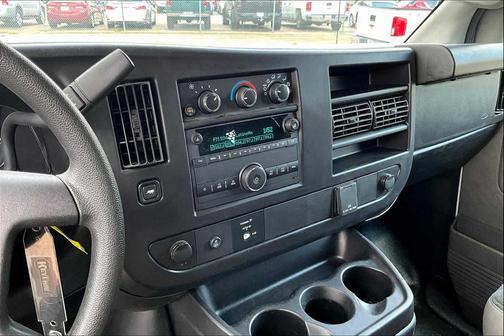 2023 GMC Savana 2500 Work Van