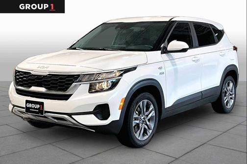 Snow White Pearl 2023 Kia Seltos LX