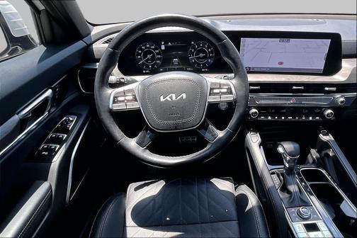 Glacial White Pearl 2024 Kia Telluride SX X-Line