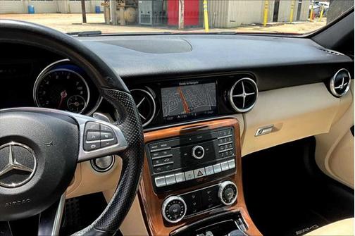 2018 Mercedes-Benz SLC 300 Base