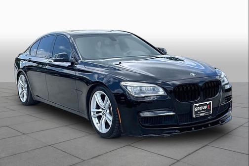 Black Sapphire Metallic 2013 BMW 740 740i
