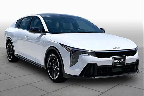 Snow White Pearl 2025 Kia K4 GT-Line