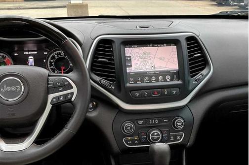2016 Jeep Cherokee Overland