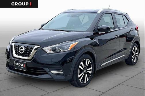 Super Black 2018 Nissan Kicks SR