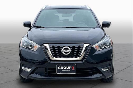 Super Black 2018 Nissan Kicks SR