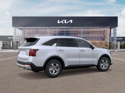 White 2026 Kia Sorento LX