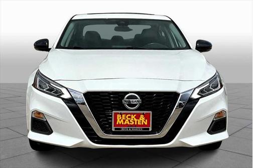 2022 Nissan Altima SR VC-Turbo FWD