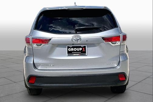 Silver Sky Metallic 2014 Toyota Highlander LE Plus
