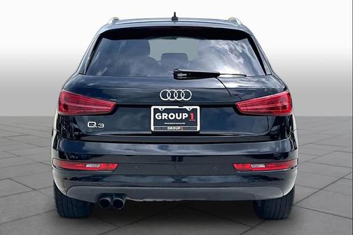 Brilliant Black 2017 Audi Q3 2.0T Premium