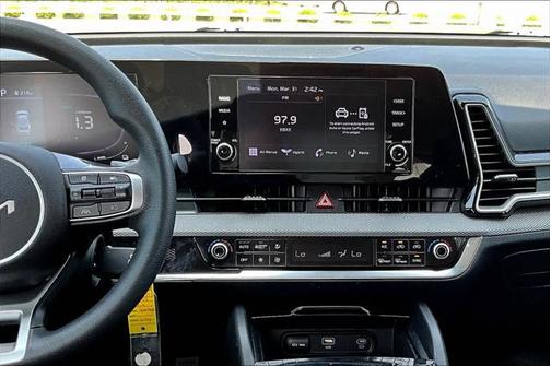 2023 Kia Sportage Hybrid LX