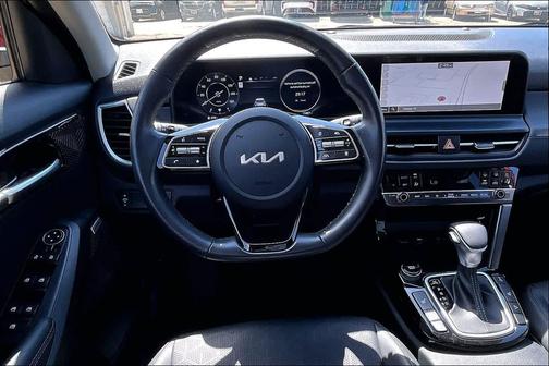 Mars Orange 2024 Kia Seltos SX Turbo