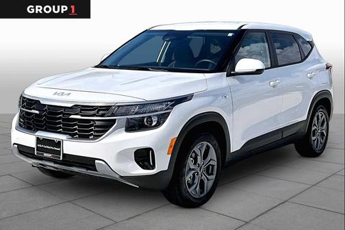 Snow White Pearl 2026 Kia Seltos LX