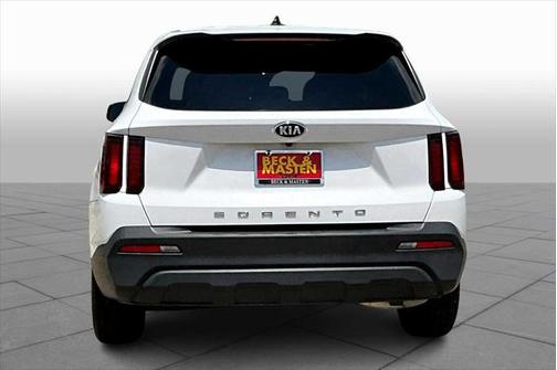 2021 Kia Sorento LX