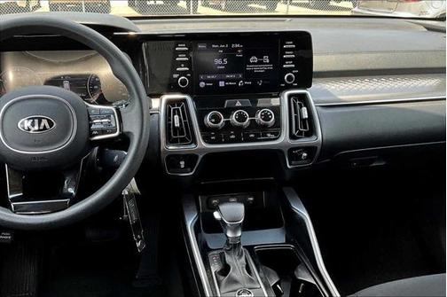 2021 Kia Sorento LX