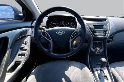 Phantom Black Metallic 2013 Hyundai ELANTRA GLS
