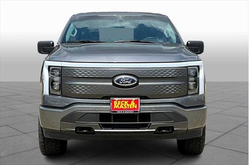 2023 Ford F-150 Lightning XLT