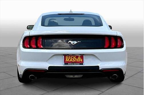 2020 Ford Mustang EcoBoost