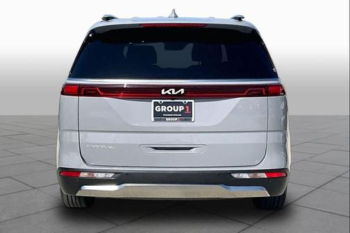 Ceramic Silver 2024 Kia Carnival SX Prestige