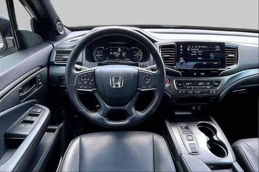 Crystal Black Pearl 2023 Honda Passport AWD EX-L