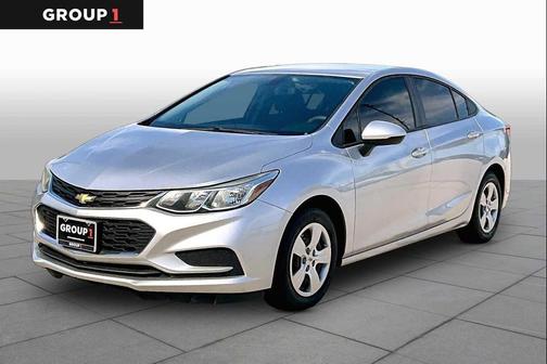 Silver Ice Metallic 2017 Chevrolet Cruze LS