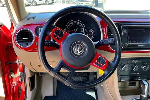 2016 Volkswagen Beetle 1.8T SE