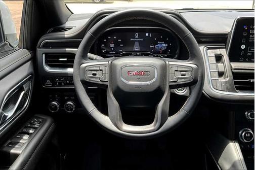 2022 GMC Yukon XL 4WD AT4