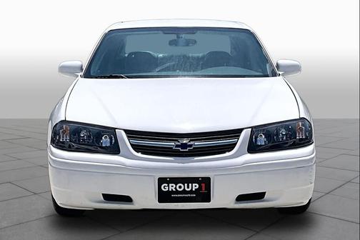 White 2004 Chevrolet Impala Base