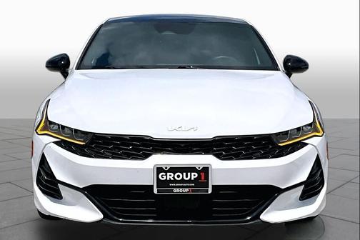 Glacial White Pearl 2022 Kia K5 GT-Line