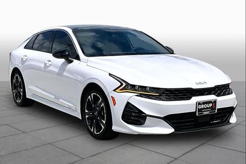 Glacial White Pearl 2022 Kia K5 GT-Line