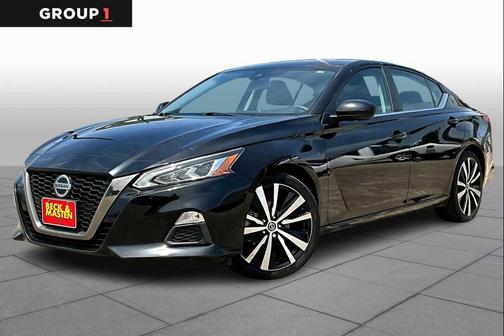 2021 Nissan Altima SR FWD