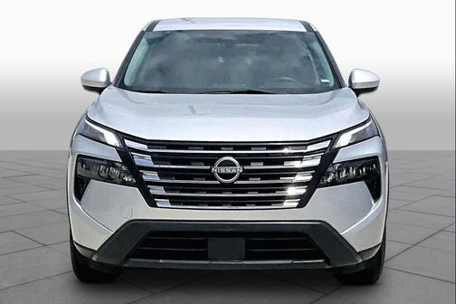 Brilliant Silver Metallic 2024 Nissan Rogue SV